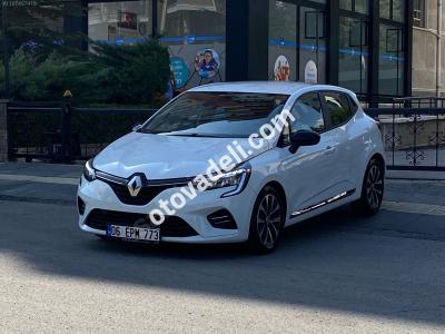 Renault Clio 2023 1.0 TCe Touch