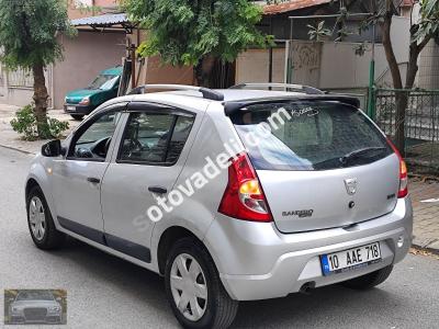 Dacia Sandero 2009 1.4 Laureate