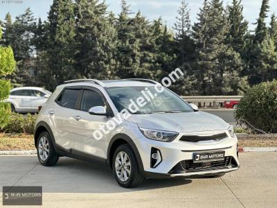 Kia Stonic 2023 1.4 MPI Business