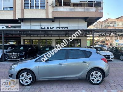 Opel Astra 2015 1.6 Edition