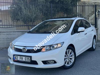 Honda Civic 2013 1.6i VTEC Eco Elegance