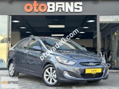 Hyundai Accent Blue 2012 1.6 CRDI Mode Plus