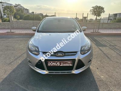 Ford Focus 2013 1.6 TDCi Titanium