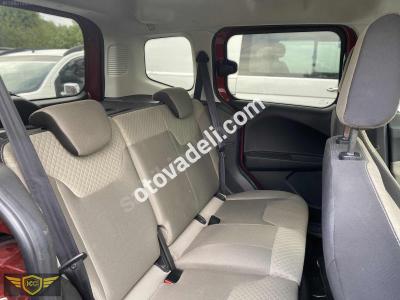 Ford Tourneo Courier 2020 1.5 TDCi Titanium Plus