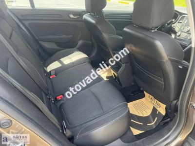 Renault Megane 2017 1.5 dCi Touch Plus