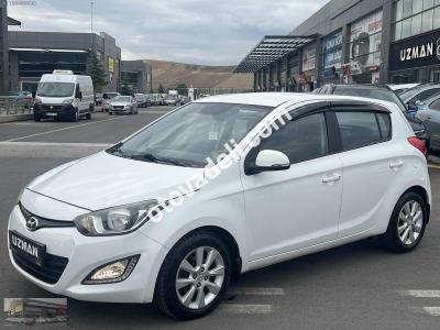 Hyundai i20 2013 1.2 D-CVVT Sense