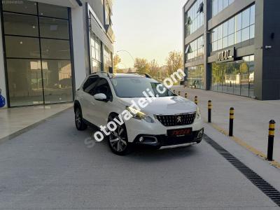 Peugeot 2008 2016 1.2 PureTech Allure