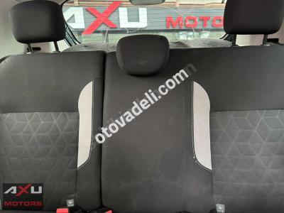 Dacia Sandero 2015 1.5 dCi Stepway