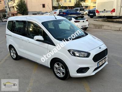 Ford Tourneo Courier 2022 1.5 TDCi Delux