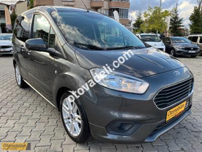 Ford Tourneo Courier 2022 1.5 TDCi Titanium