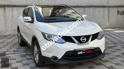 Nissan Qashqai 2015 1.6 dCi Sky Pack