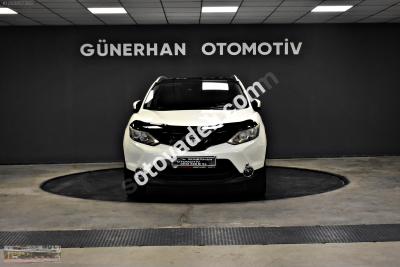 Nissan Qashqai 2015 1.5 dCi Platinum Premium Pack