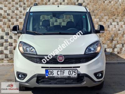 Fiat Doblo Combi 2021 1.6 Multijet Trekking