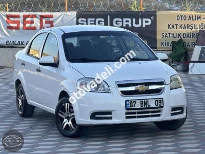 Chevrolet Aveo 2008 1.4 SE