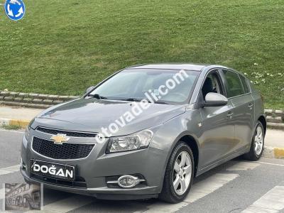 Chevrolet Cruze 2011 1.6 LT