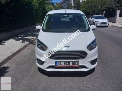 Ford Tourneo Courier 2021 1.5 TDCi Delux