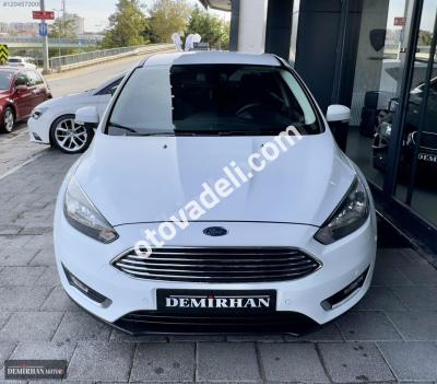 Ford Focus 2015 1.5 TDCi Titanium