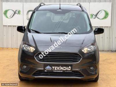 Ford Tourneo Courier 2023 1.5 TDCi Titanium Plus