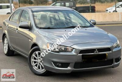 Mitsubishi Lancer 2013 1.6 Invite