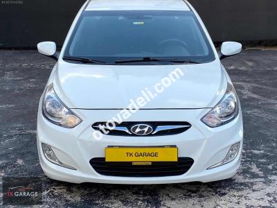 Hyundai Accent Blue 2011 1.6 CRDI Mode