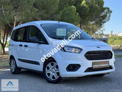 Ford Tourneo Courier 2021 1.5 TDCi Journey Trend