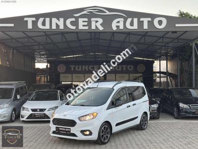 Ford Tourneo Courier 2022 1.5 TDCi Titanium Plus