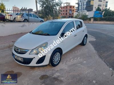 Opel Corsa 2013 1.3 CDTI Essentia