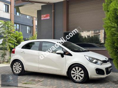 Kia Rio 2014 1.4 CRDi Fancy