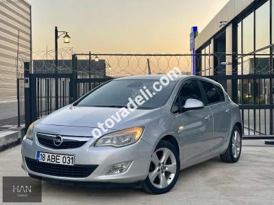 Opel Astra 2011 1.4 T Enjoy