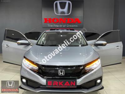 Honda Civic 2020 1.6i VTEC Eco Executive