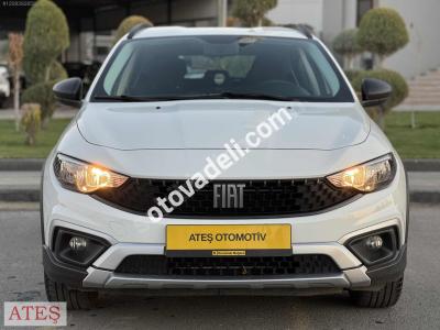 Fiat Egea Cross 2023 1.4 Fire Street