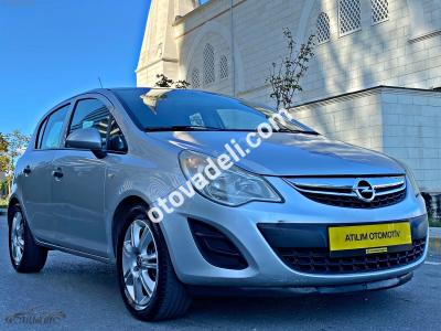 Opel Corsa 2012 1.4 Twinport Enjoy