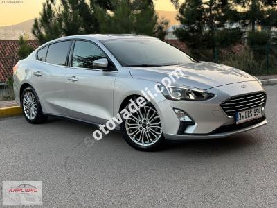 Ford Focus 2020 1.5 EcoBlue Titanium