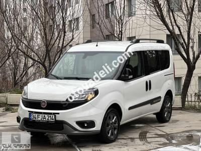 Fiat Doblo Combi 2022 1.6 Multijet Trekking