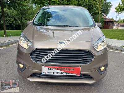 Ford Tourneo Courier 2022 1.5 TDCi Titanium