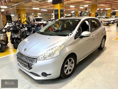 Peugeot 208 2012 1.4 HDi Active