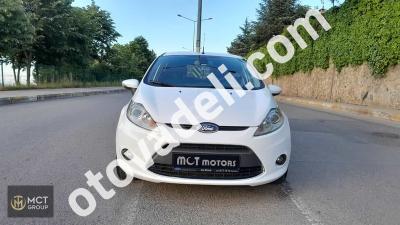 Ford Fiesta 2012 1.4 TDCi Titanium