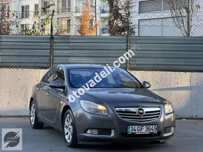 Opel Insignia 2010 1.6 T Cosmo