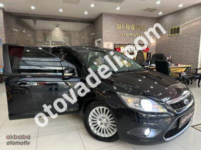 Ford Focus 2010 1.6 Titanium