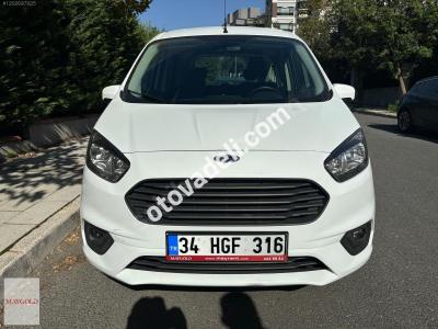 Ford Tourneo Courier 2023 1.5 TDCi Delux