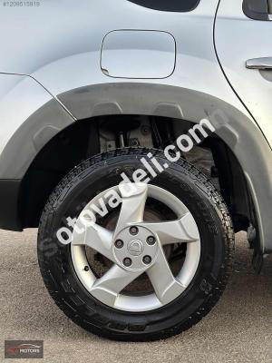 Dacia Duster 2011 1.5 DCi Laureate