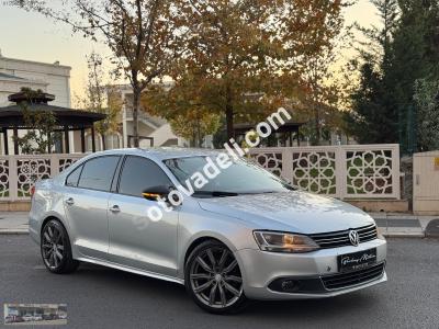 Volkswagen Jetta 2012 1.6 TDI Comfortline