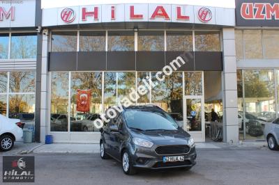 Ford Tourneo Courier 2021 1.5 TDCi Titanium Plus