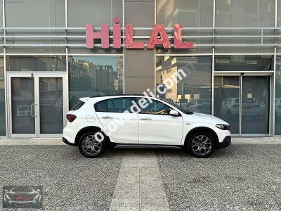 Fiat Egea Cross 2021 1.4 Fire Urban