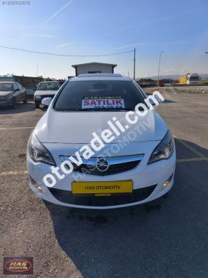 Opel Astra 2012 1.4 T Cosmo