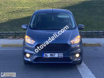 Ford Tourneo Courier 2022 1.5 TDCi Delux