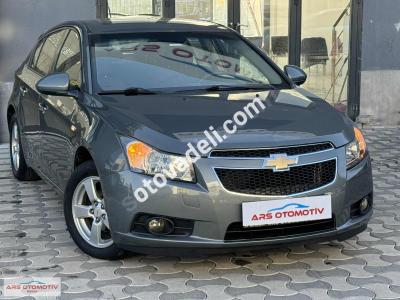 Chevrolet Cruze 2012 1.6 LT