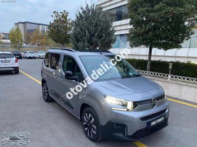 Citroen Berlingo 2024 1.5 BlueHDI Shine