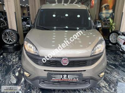 Fiat Doblo Combi 2022 1.6 Multijet Trekking