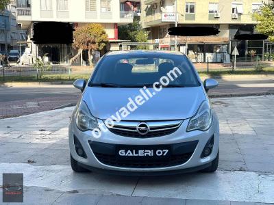 Opel Corsa 2011 1.4 Twinport Enjoy